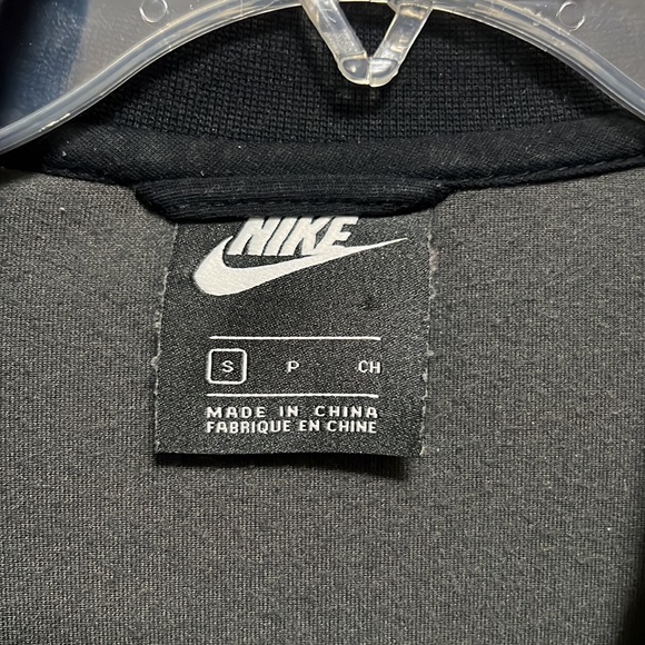 Nike Velour Zip Up Sweater Cropped - Picture 6 of 8